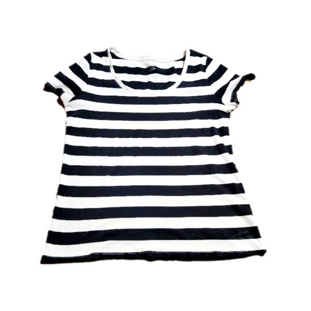 Black and White Striped Top Size XL